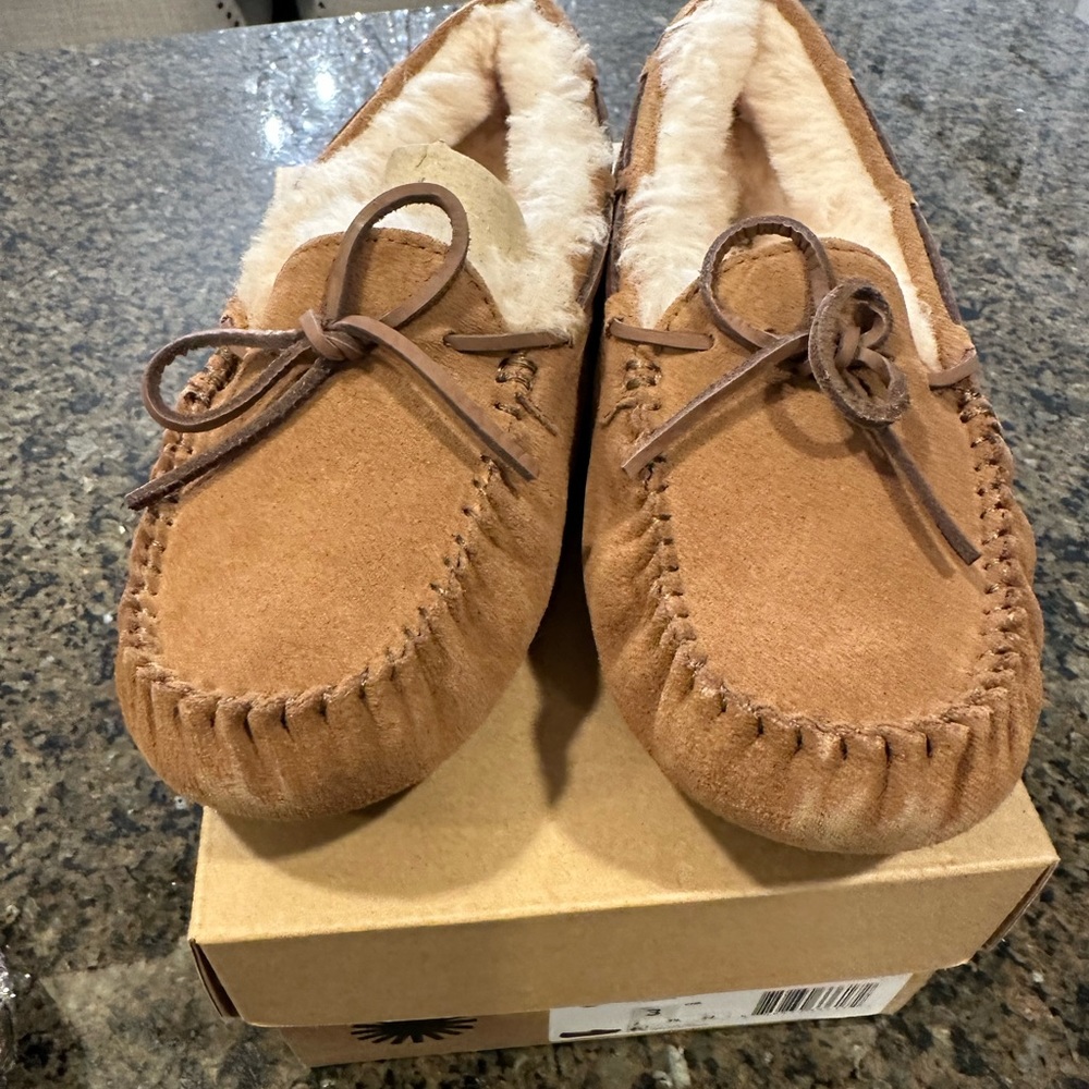 New Kids Uggs mocs